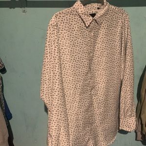 Size L brand platini button up shirt